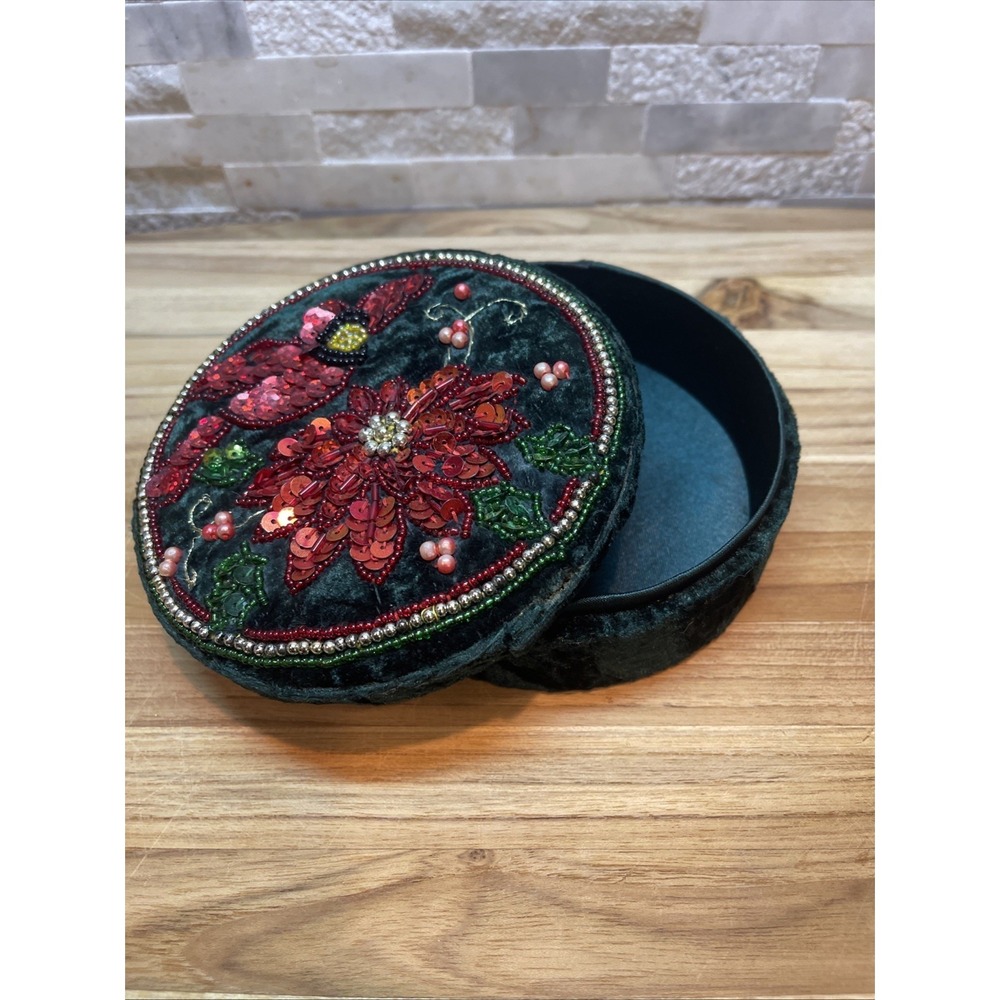 Green Crushed Velvet Covered Tinker Box Red Beaded Bird & Flower/Gold Bead Trim